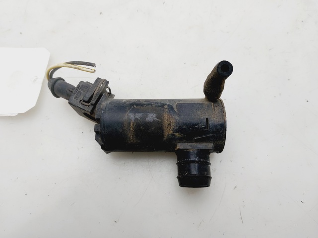 VOLVO 9169611 Motor de la bomba del lavaparabrisas delantero  disponible España