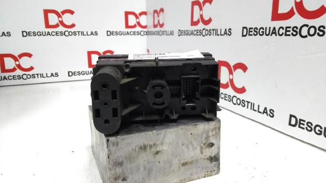 9185881 Interruptor de luces en el tablero  en stock Granada