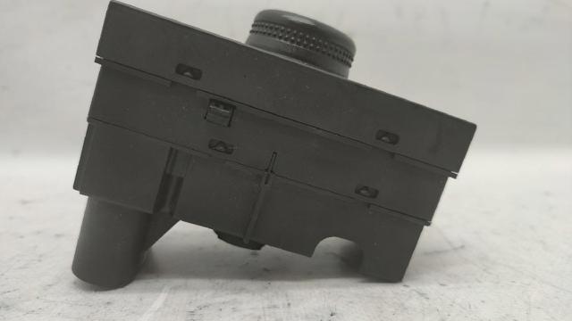 9185881 OPEL Interruptor de luces en el tablero  disponible Ourense