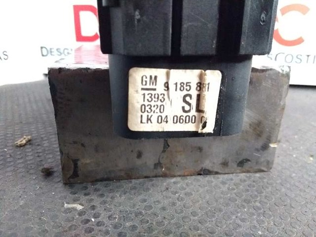 9185881 Interruptor de luces en el tablero  en stock Granada