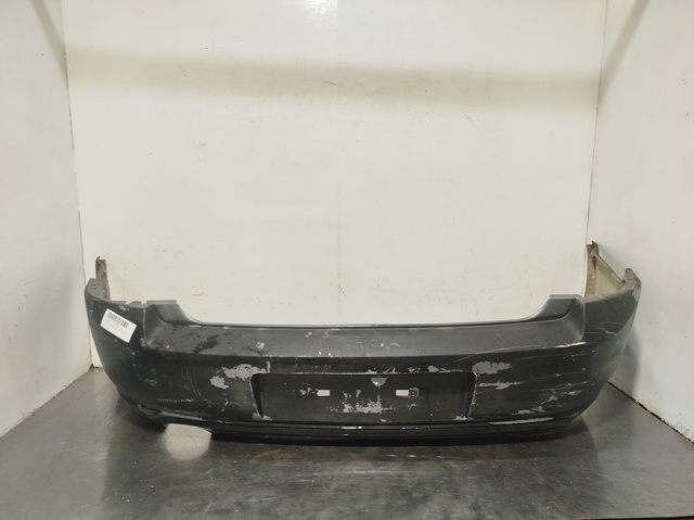 Paragolpes trasero para Opel Vectra  ()