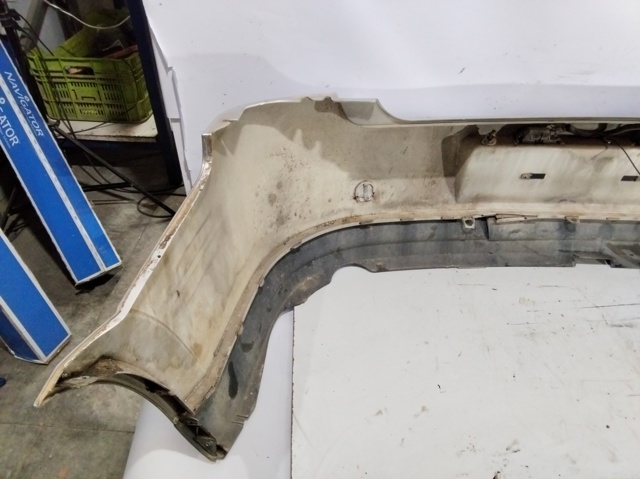 Paragolpes trasero 9186137 OPEL