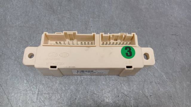 919402H130 HYUNDAI Relé eléctrico multifuncional  en stock Gandía