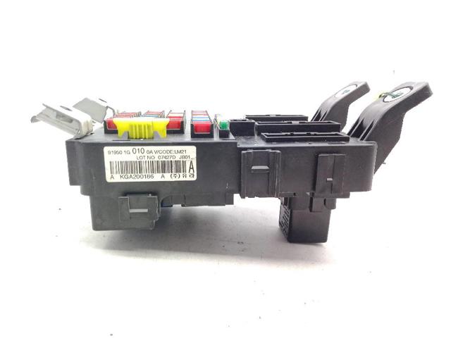 919501G010 HYUNDAI Caja de fusibles  comprar en Jaén