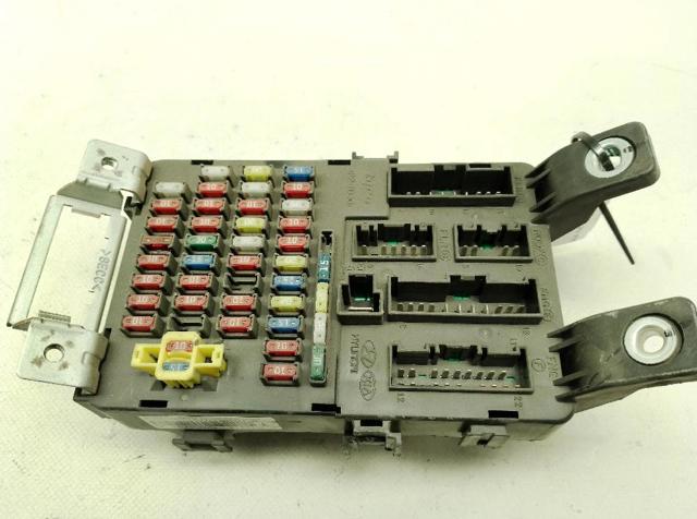 919501G010 HYUNDAI Caja de fusibles  en stock Gandía