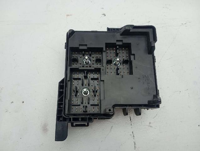 HYUNDAI 919501H030 Caja de fusibles  comprar en Murcia