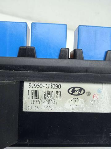 HYUNDAI 919501H030 Caja de fusibles  comprar en Albacete
