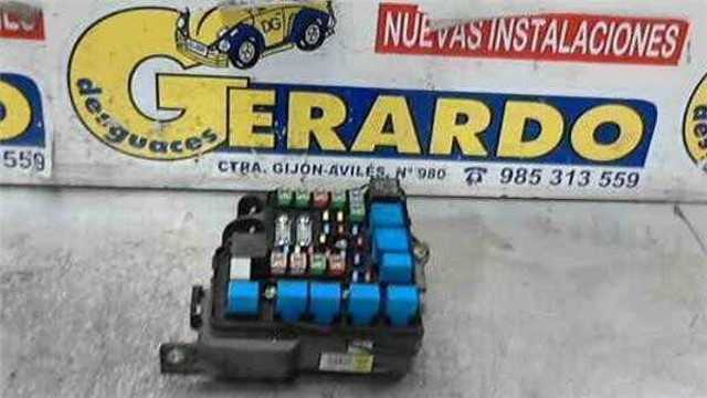 919501H030 HYUNDAI Caja de fusibles  comprar en Jaén