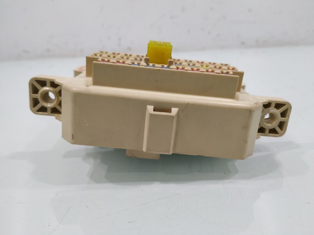 Caja reles para KIA Ceed  (ED)