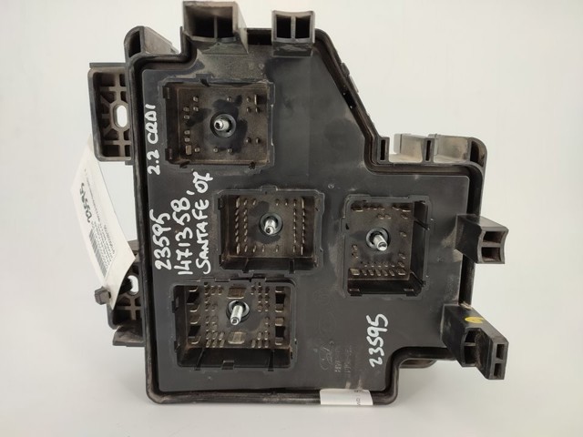 919502B100 HYUNDAI Caja de fusibles  comprar en Jaén
