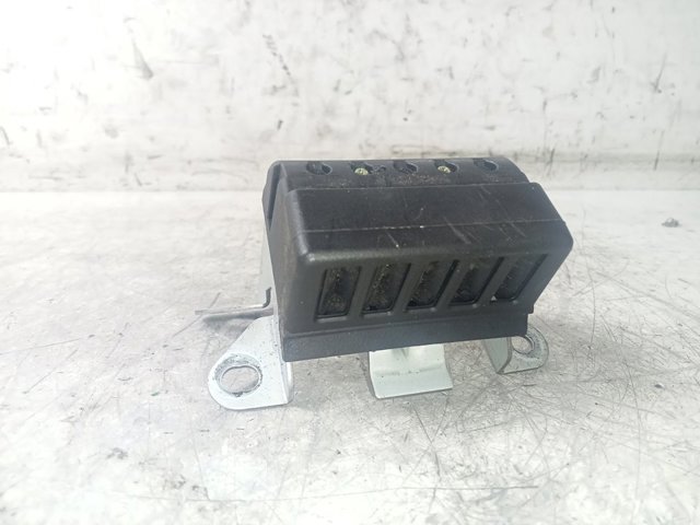 919502E000 HYUNDAI Conector de calefacción de la luneta trasera  en stock Huelva
