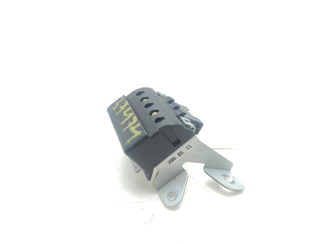 919502E000 HYUNDAI Conector de calefacción de la luneta trasera  disponible Vigo