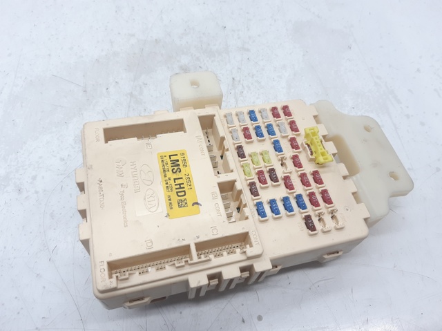 919502S521 Caja de fusibles comprar Sevilla