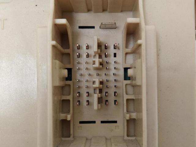 91950D4111 Caja de fusibles  comprar en Reus