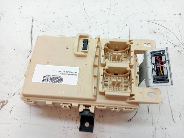Caja de fusibles para KIA Rio FB, SC