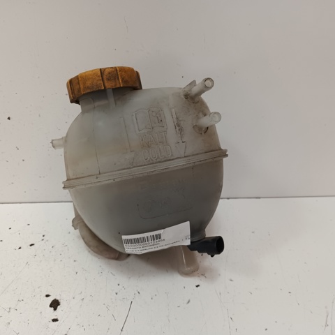 9202200 GM Vaso de expansión  en stock Huelva