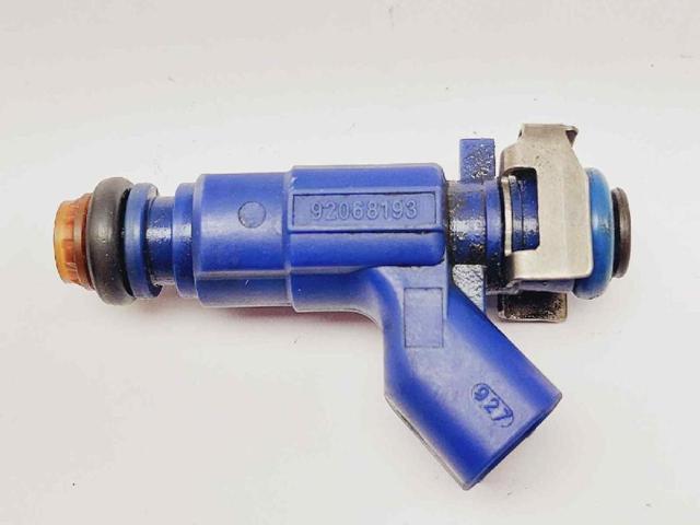 Inyector-bomba 92068193 GM
