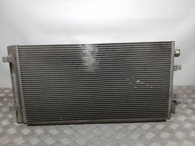 RENAULT 921000294R Condensador de aire acondicionado  comprar en Murcia