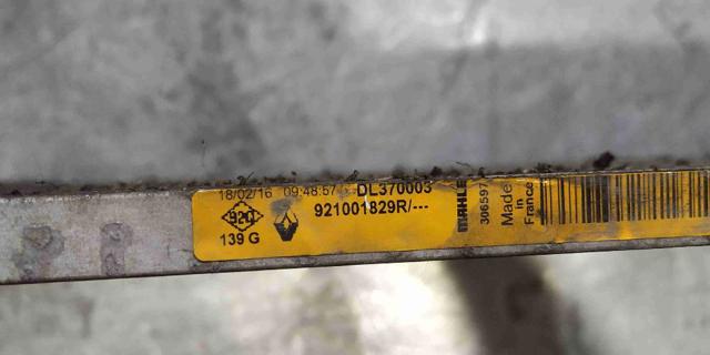 921001829R RENAULT Condensador de aire acondicionado  disponible Vigo