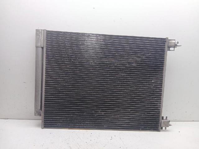 RENAULT 921001829R Condensador aire acondicionado  en stock Valencia