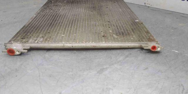 RENAULT 921001829R Condensador aire acondicionado  en stock Valencia