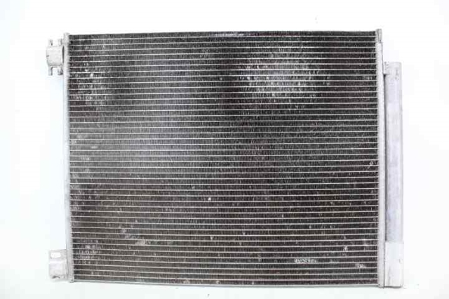 921004063R RENAULT Condensador aire acondicionado  en stock Huelva