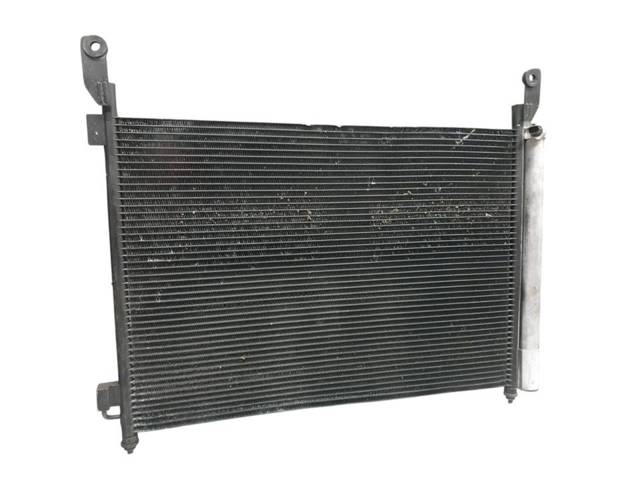 RENAULT 921005115R Condensador aire acondicionado  en stock Valencia