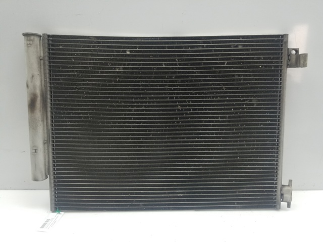 Condensador / radiador  aire acondicionado para dacia sandero ii tce 90 h4b b4 921006843R