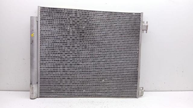 RENAULT 921006951R Condensador aire acondicionado  en stock Valencia