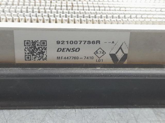 RENAULT 921007736R Condensador de aire acondicionado  comprar en Murcia