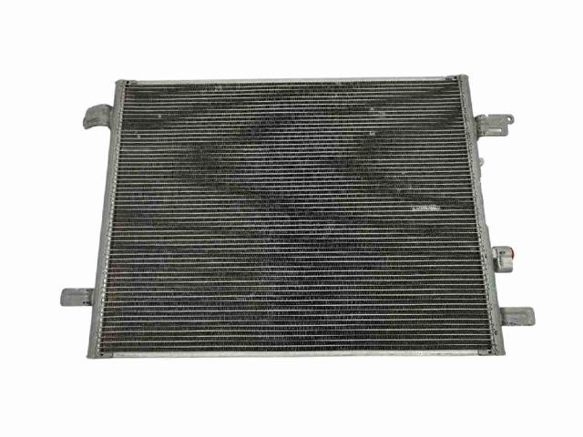 RENAULT 921007736R Condensador de aire acondicionado  comprar en Murcia