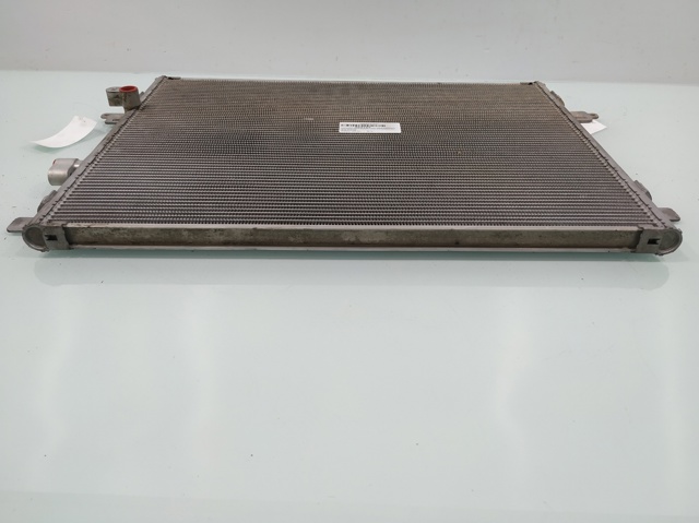 RENAULT 921007736R Condensador aire acondicionado  en stock Terrassa