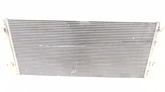 921007845R Condensador aire acondicionado  en stock Castellón