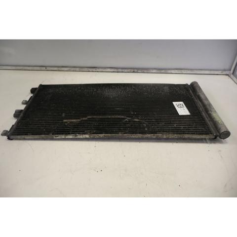 RENAULT 921008028R Condensador de aire acondicionado  comprar en Ponferrada