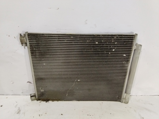 Radiador de aire acondicionado 921008540R RENAULT