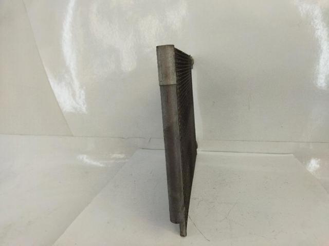 921008540R Condensador aire acondicionado  en stock Sabadell