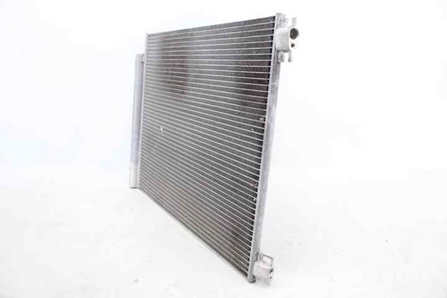 921008540R RENAULT Condensador aire acondicionado  en stock Huelva