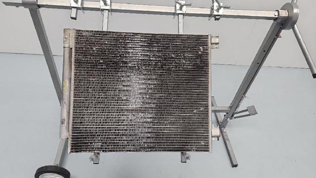 Condensador de aire acondicionado 921009251R NISSAN