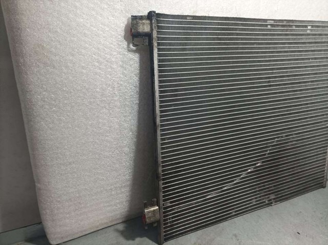 RENAULT 921009251R Condensador aire acondicionado  en stock Valencia