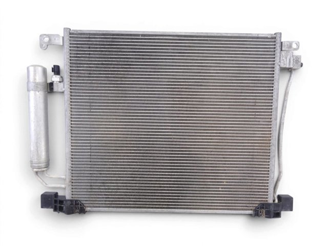 92100BA61B Condensador de aire acondicionado  disponible Utrera