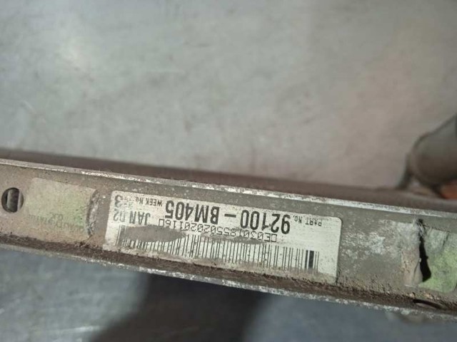 92100BM405 NISSAN Condensador de aire acondicionado  comprar en Oviedo