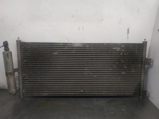 Comprar Condensador de aire acondicionado Primera  P12