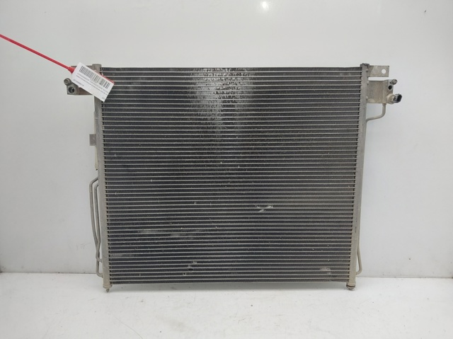 Condensador / radiador  aire acondicionado para nissan np300 navara 2.5 dci 4wd yd25 92100EB01A