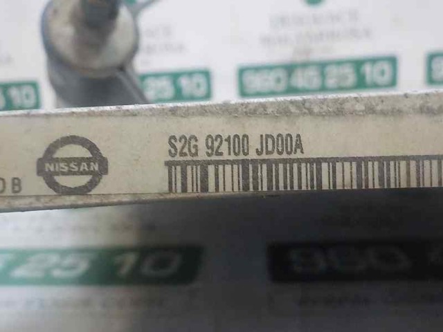 Aire acondicionado capacitor 92100JD00A NISSAN