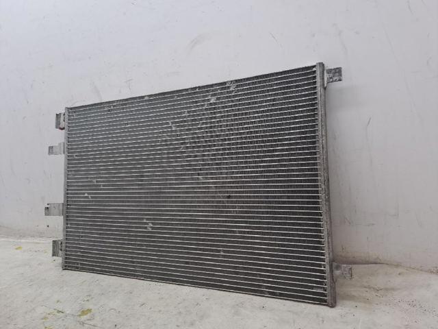 NISSAN 92100JD500 Condensador aire acondicionado  en stock Terrassa