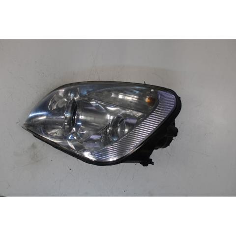 921011D020 Faro izquierdo  disponible Burgos