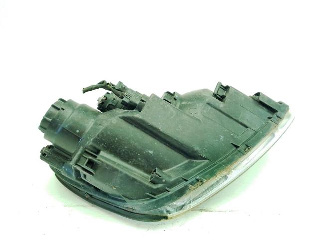 921011D020 Faro izquierdo  disponible Utrera