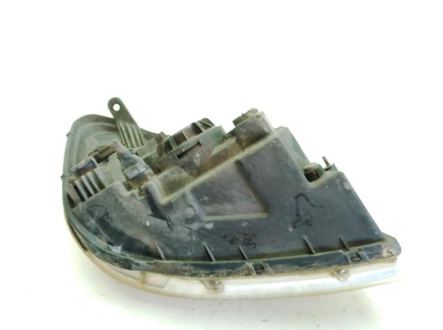 921011G030 HYUNDAI Faro izquierdo  en stock Gandía