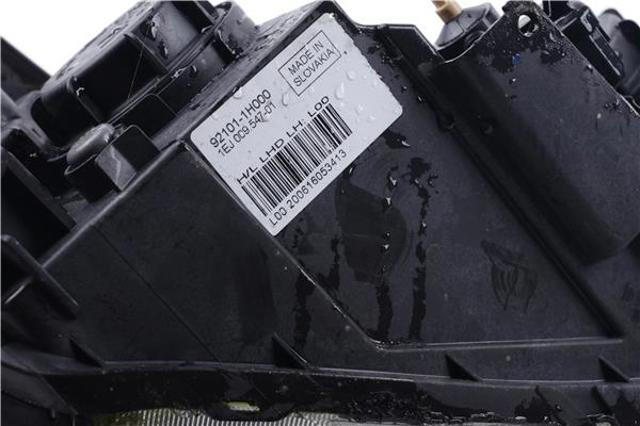 921011H000 HYUNDAI Faro izquierdo  en stock Gandía