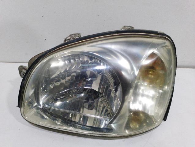HYUNDAI 9210126025 Faro izquierdo  en stock Salamanca
